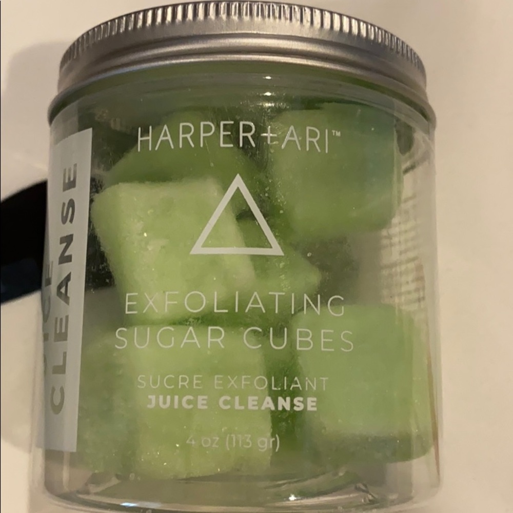 Harper & Ari exfoliating sugar cubes juice cleanse